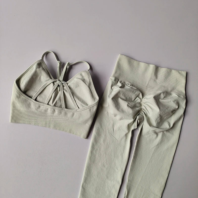 Seamless Hip-Lifting Yoga Set